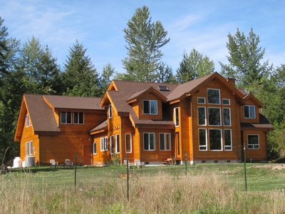 Pan Abode Cedar Home near MT.  Ranier 